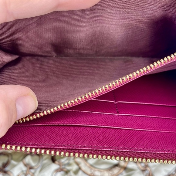 Salvatore Ferragamo Pink Leather Clutch - Picture 10 of 14